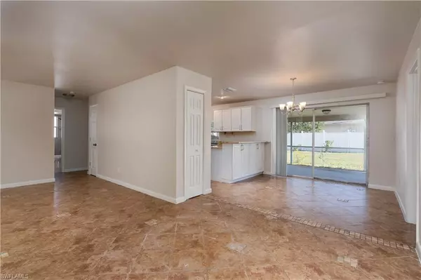 Cape Coral, FL 33990,1327 SE 21st AVE