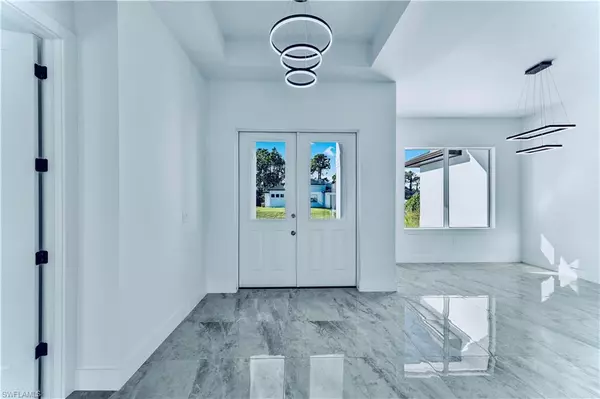 Lehigh Acres, FL 33971,5230 3rd ST W