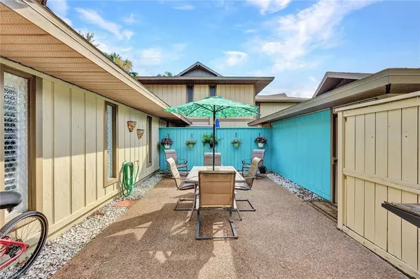 Fort Myers, FL 33919,4280 Island CIR #A