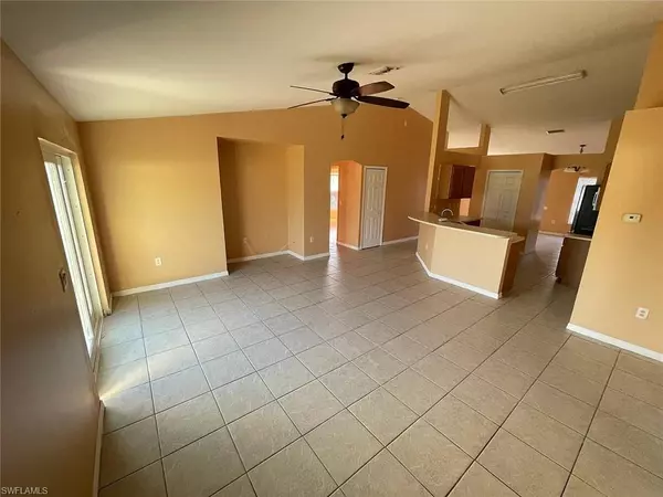 Cape Coral, FL 33909,2112 NE 1st ST