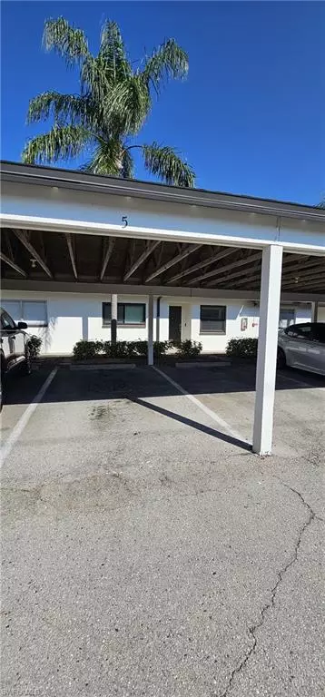Cape Coral, FL 33914,1519 Cape Coral PKWY W #6