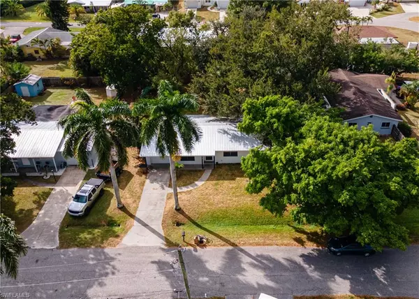 Fort Myers, FL 33905,2085 E Tobago CIR