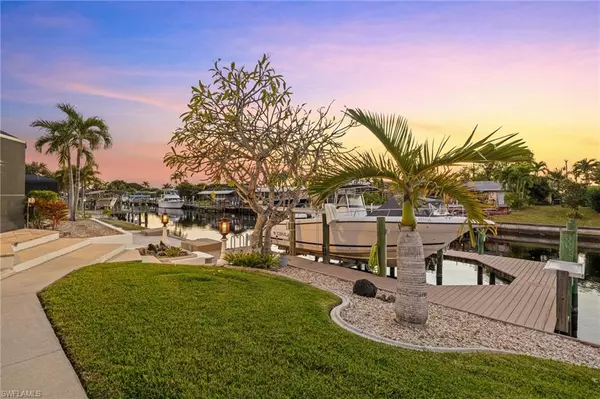 3630 SE 17th AVE, Cape Coral, FL 33904