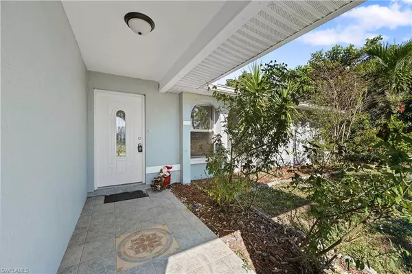 Cape Coral, FL 33990,1721 SE 21st TER