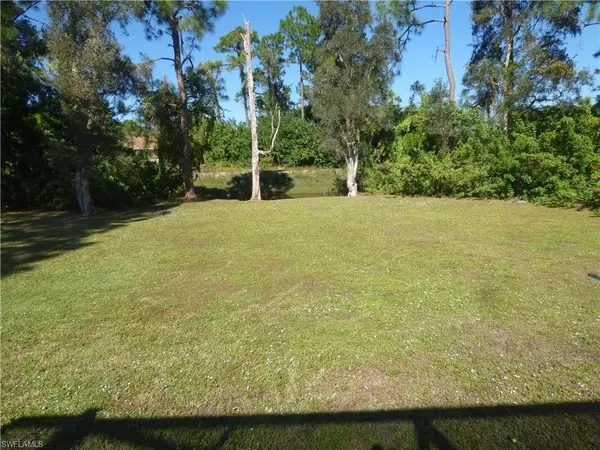Lehigh Acres, FL 33971,5206 Beauty ST