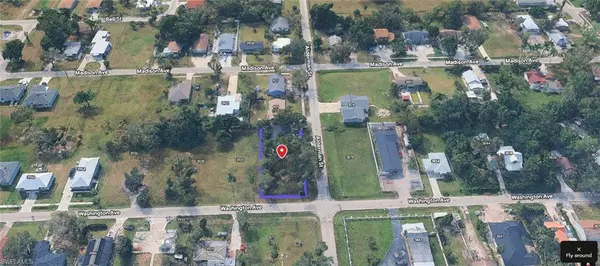 Fort Myers, FL 33916,915 Alderman ST