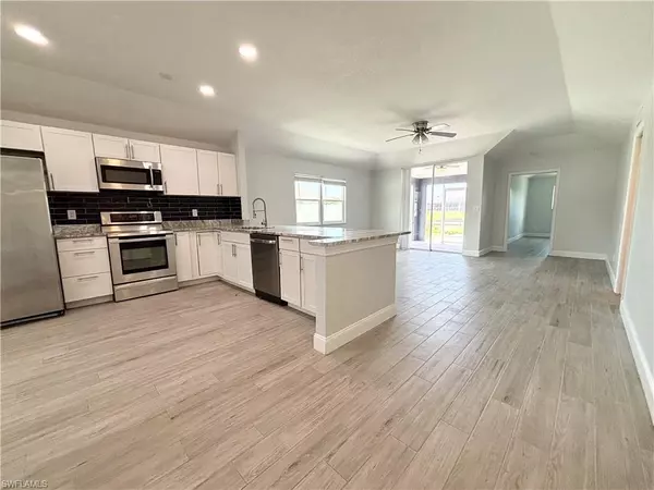 Cape Coral, FL 33990,1324 SE 6th AVE