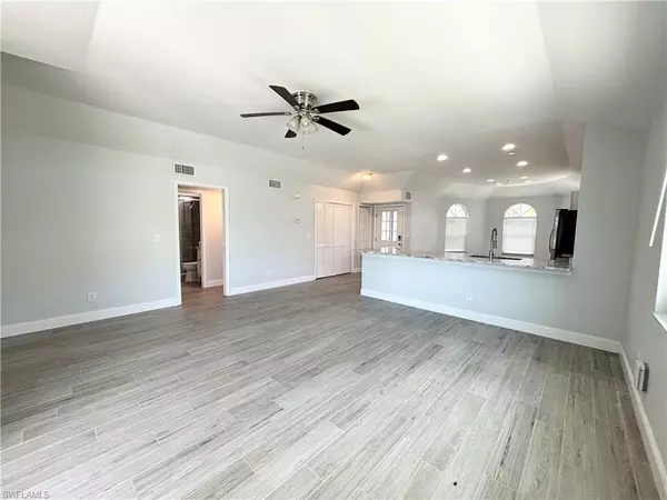 Cape Coral, FL 33990,1324 SE 6th AVE