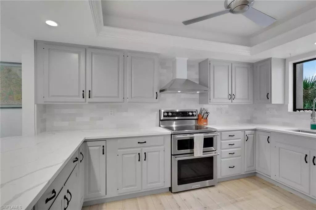 Fort Myers, FL 33919,4612 Flagship DR #206