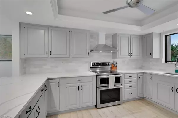 4612 Flagship DR #206, Fort Myers, FL 33919