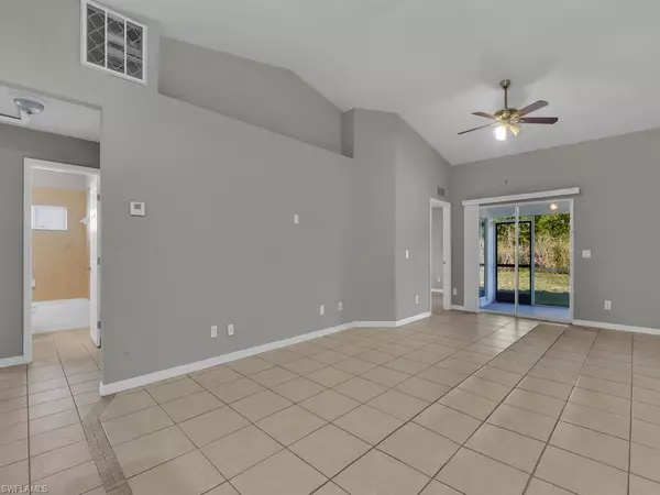 Lehigh Acres, FL 33973,801 Meadow RD