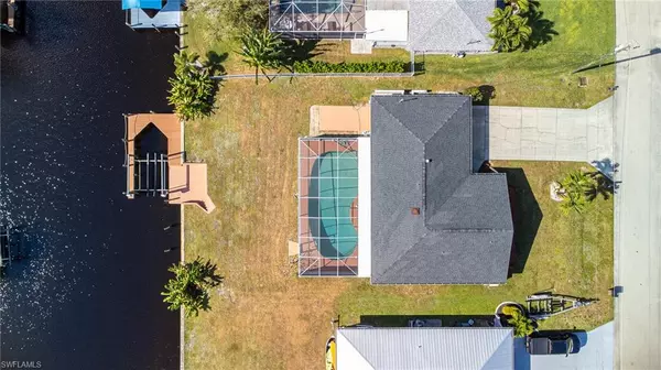 Cape Coral, FL 33904,1038 SE 30th ST