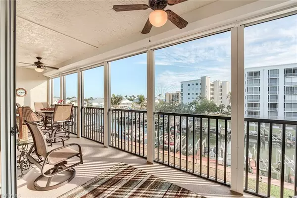 Fort Myers Beach, FL 33931,4431 Bay Beach LN #532