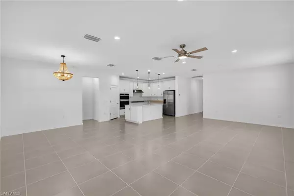 Bonita Springs, FL 34135,24844 Surf Haven LN