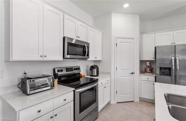 Lehigh Acres, FL 33974,358 Pembroke ST