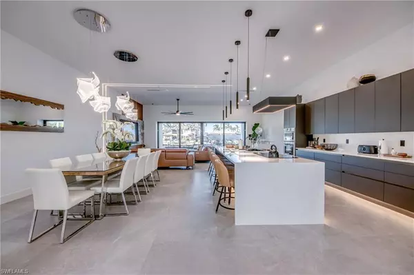 Cape Coral, FL 33914,5306 Sands BLVD