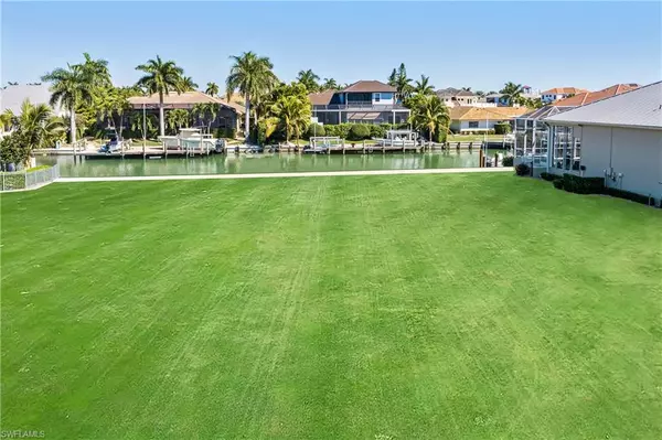 Marco Island, FL 34145,674 Cameo CT