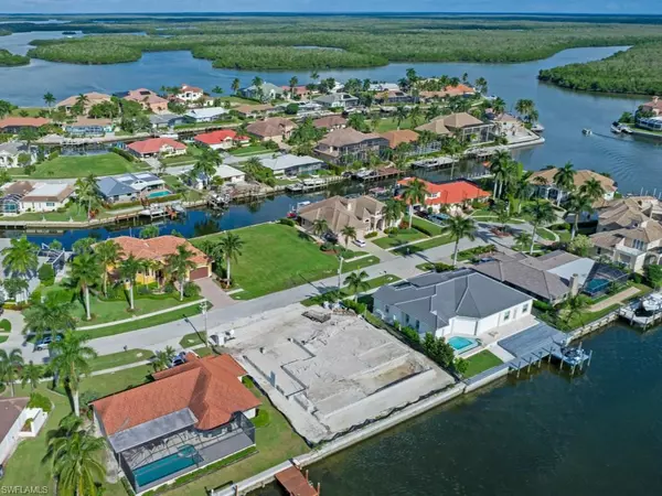 Marco Island, FL 34145,158 Dan River CT