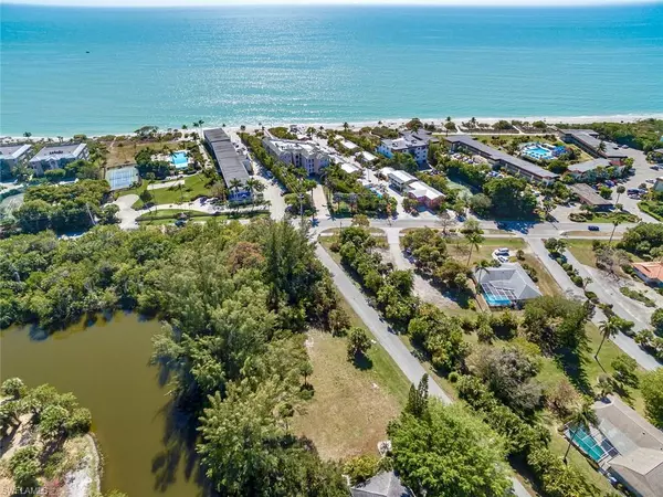 Sanibel, FL 33957,3304 Saint Kilda RD