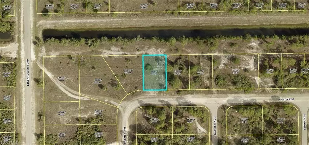 1009 Gladys ST, Lehigh Acres, FL 33974