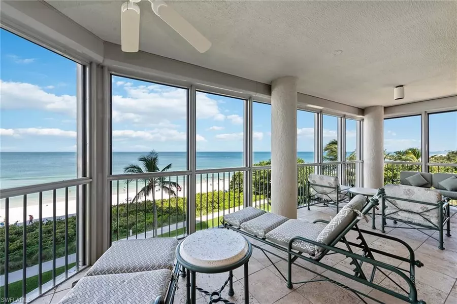 4951 Gulf Shore BLVD N #203, Naples, FL 34103