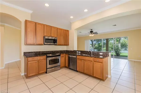 Naples, FL 34114,14309 Manchester DR