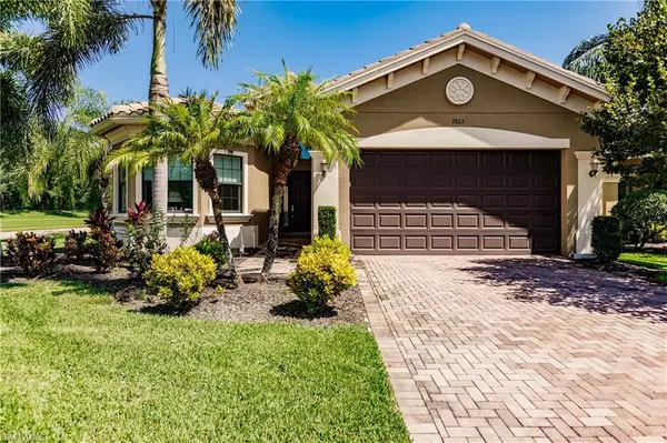 3805 Columbia CT, Naples, FL 34119