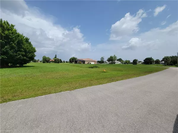 Punta Gorda, FL 33955,17290 Sagehorn LN