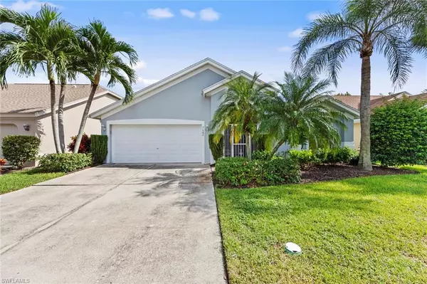 7682 GROVES RD, Naples, FL 34109