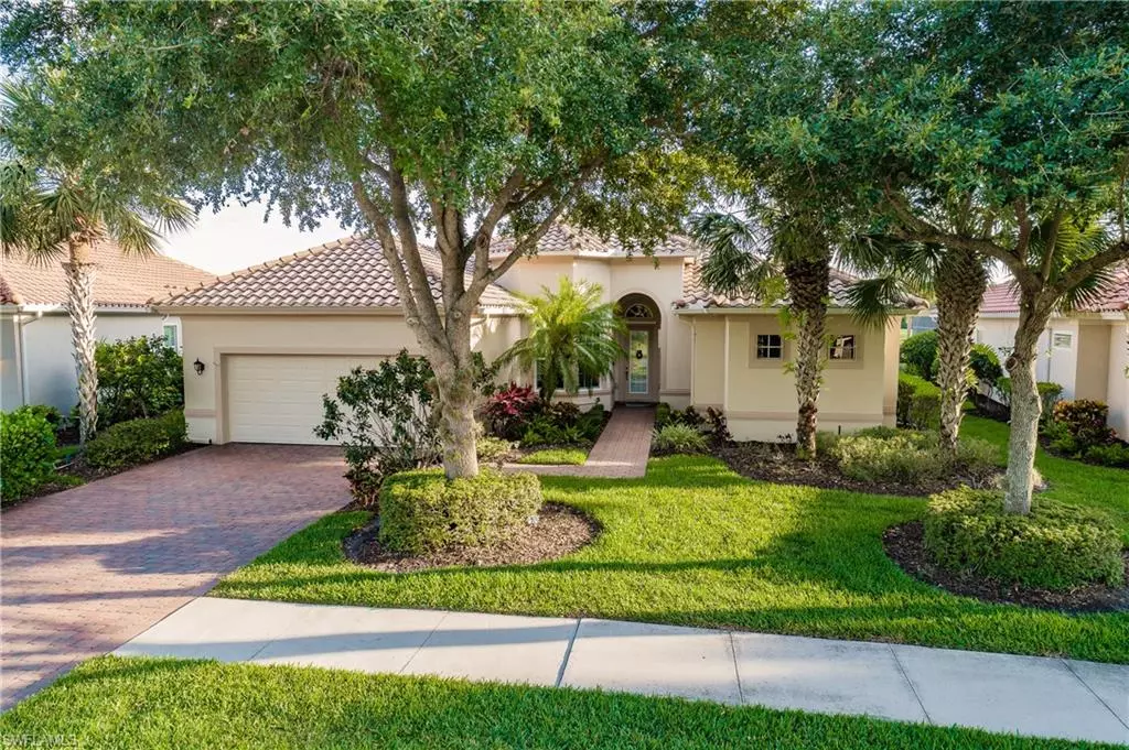 Naples, FL 34120,11970 Heather Woods CT