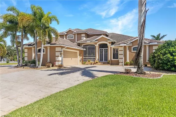 North Fort Myers, FL 33917,6290 River Club CT