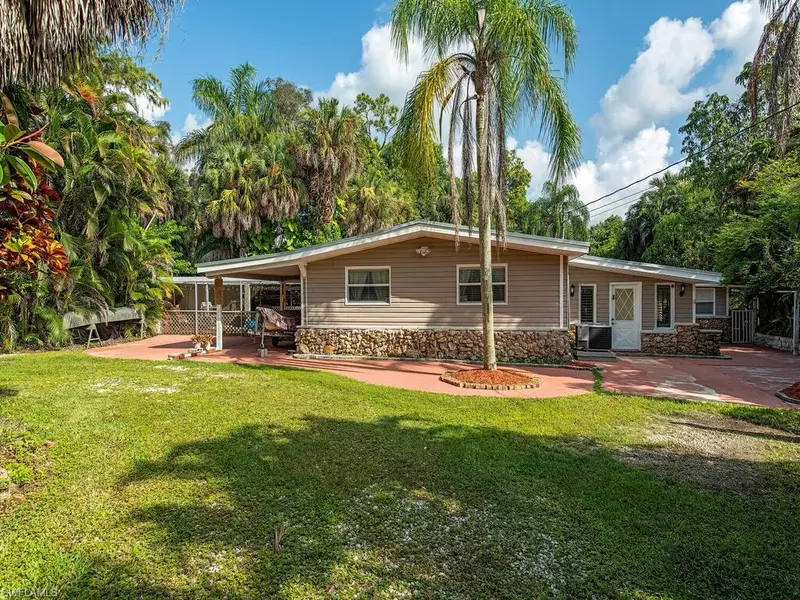 265 Price ST, Naples, FL 34113