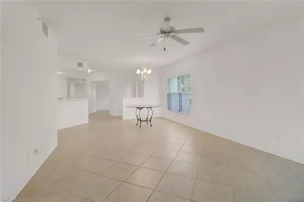 Naples, FL 34110,5060 Cedar Springs DR #101