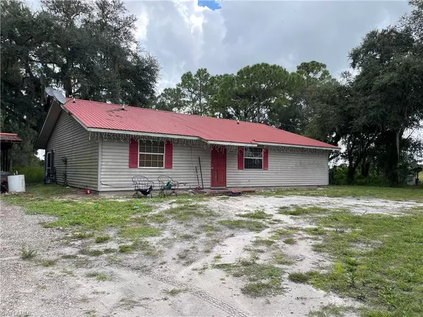 1284 Neely Davis RD, Felda, FL 33930