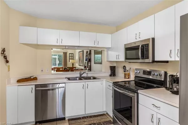 Naples, FL 34109,7794 Esmeralda WAY #N-103