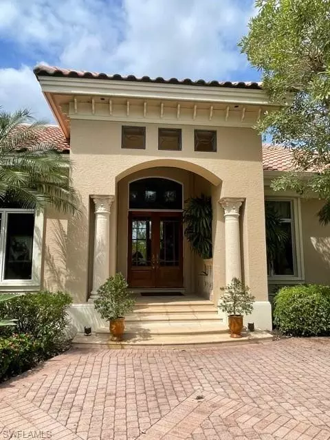 11933 Colliers Reserve DR, Naples, FL 34110