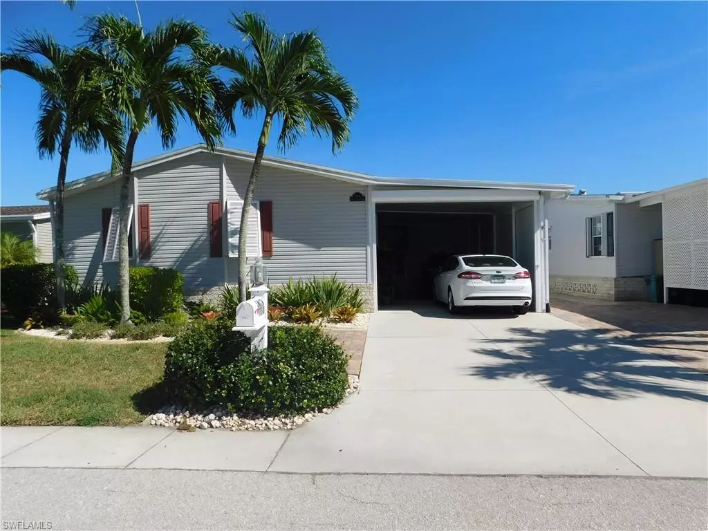 Fort Myers Beach, FL 33931,17541 Canal Cove CT