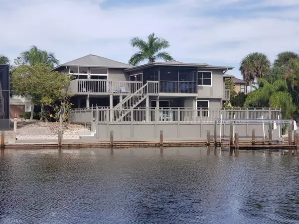 21571 Madera RD,  Fort Myers Beach,  FL 33931