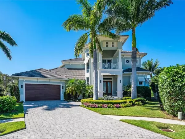 Marco Island, FL 34145,813 MAGNOLIA CT