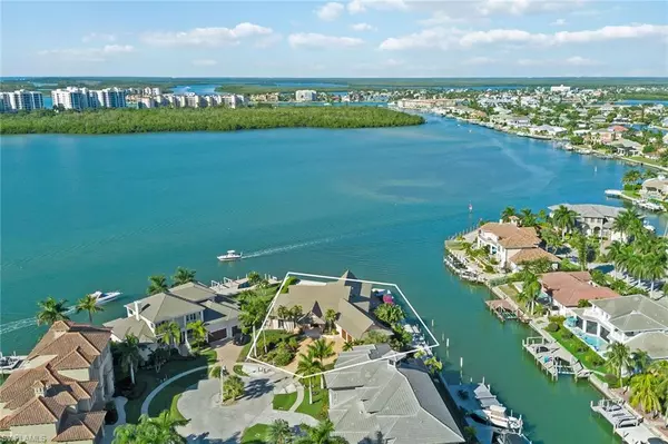 Marco Island, FL 34145,961 Giralda CT