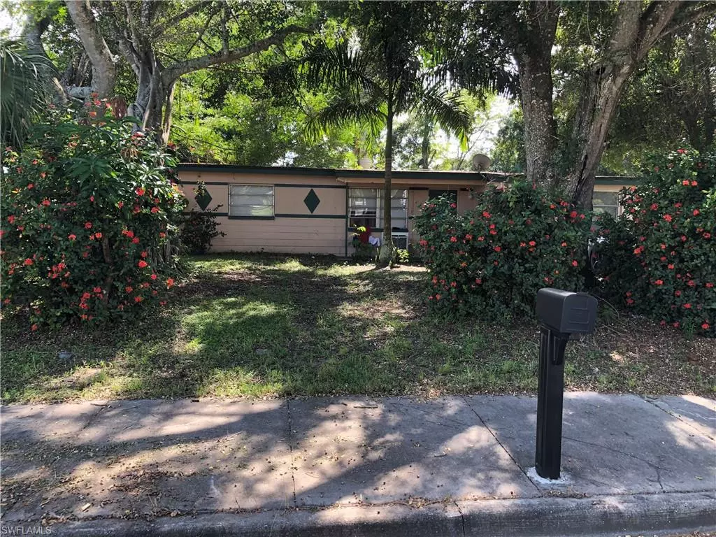 Fort Myers, FL 33916,3504 Lantana ST