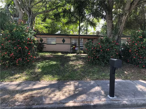 3504 Lantana ST, Fort Myers, FL 33916