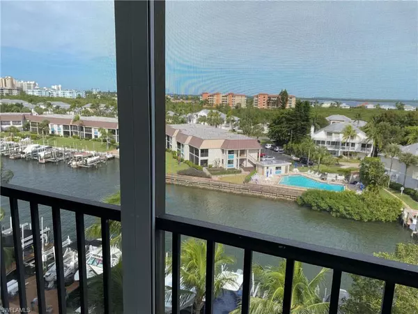 Fort Myers Beach, FL 33931,4451 Bay Beach LN #464