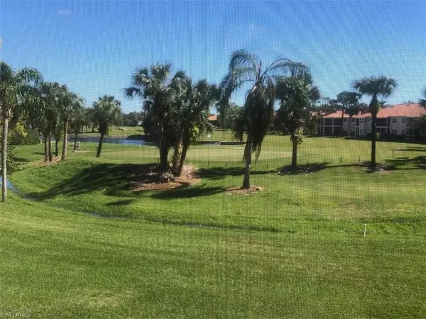 Naples, FL 34105,175 TURTLE LAKE CT #211