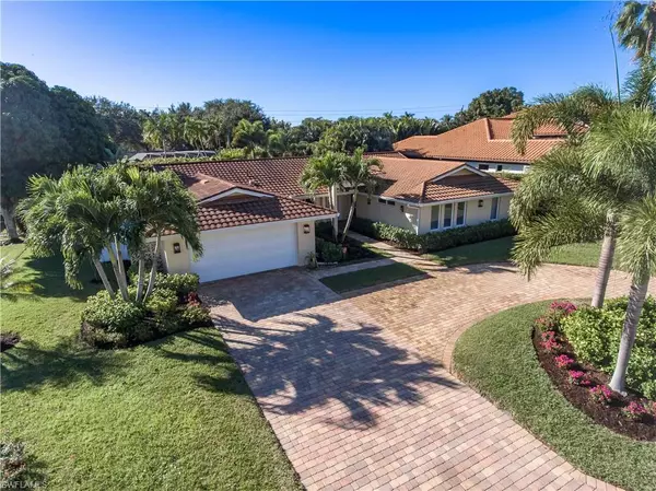 Naples, FL 34103,760 Fountainhead LN