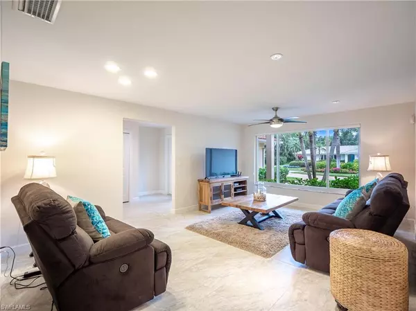 Naples, FL 34103,760 Fountainhead LN