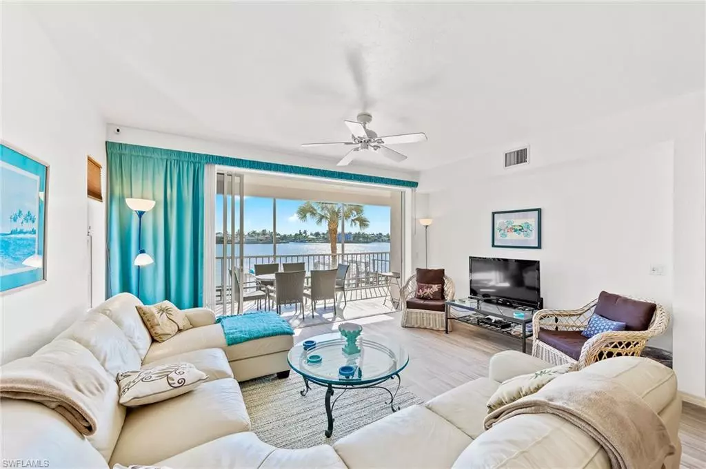 Naples, FL 34108,9700 Gulf Shore DR #101