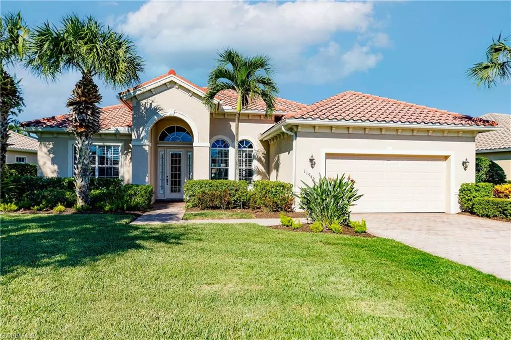 Naples, FL 34120,11945 Heather Woods CT