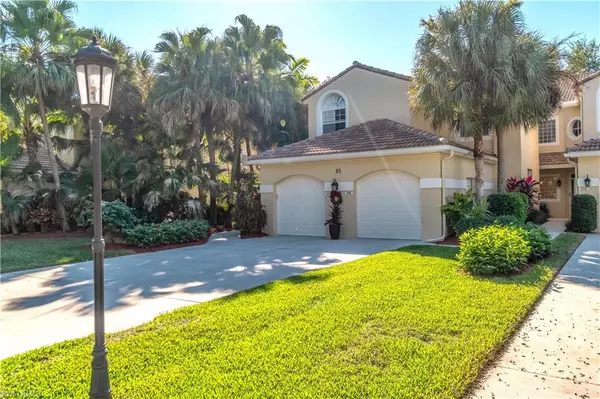 Naples, FL 34119,85 Silver Oaks CIR #6101