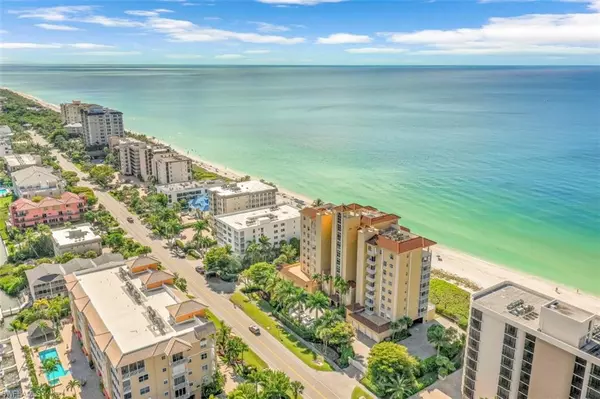 Naples, FL 34108,9577 Gulf Shore DR #301